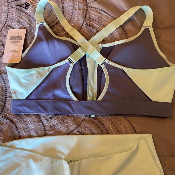 Fabletics - Picture 4 of 11